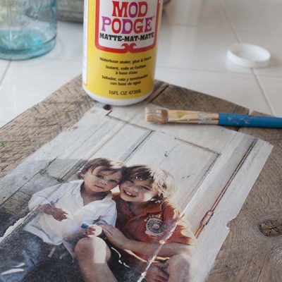 DIY Pallet Photo Frames