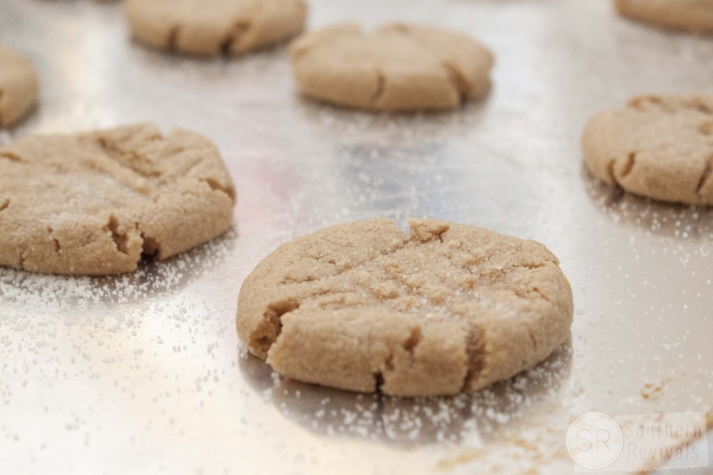 Soft Batch 3-Ingredient Peanut Butter Cookies