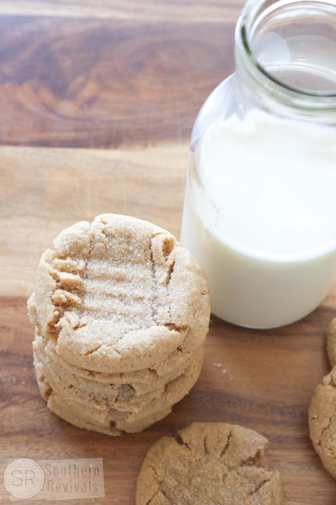 Soft Batch 3-Ingredient Peanut Butter Cookies