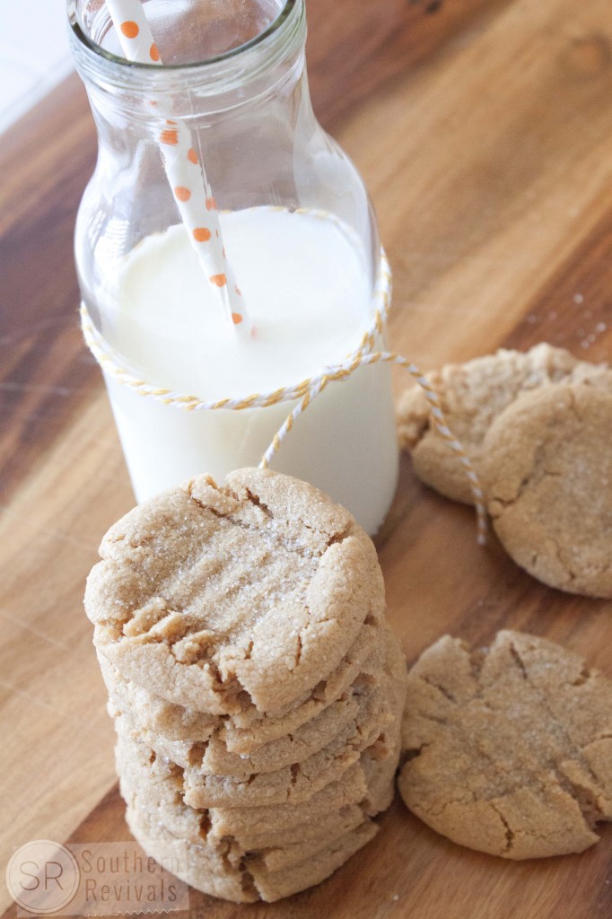 Soft Batch 3-Ingredient Peanut Butter Cookies