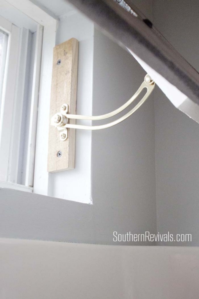 Southern Revivals | Nautical Guest Friendly Boys Bathroom Reveal