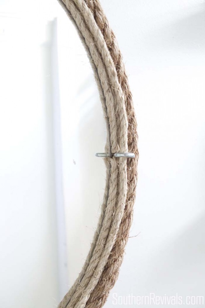 DIY Rope Bathroom Mirror Tutorial #nautical #bathroom SouthernRevivals.com