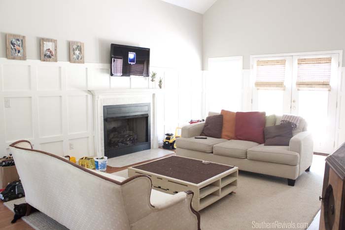 Current State of Affairs | Our Living Room Mid-Makeover #LivingRoomMakeover #makeover #livingroom SouthernRevivals.com