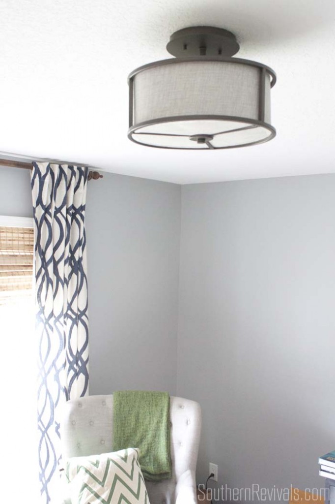 Finding the perfect light fixture for that sometimes small, often times awkward space - The Home Office #lightingideas #homeoffice #officemakeover SouthernRevivals.com