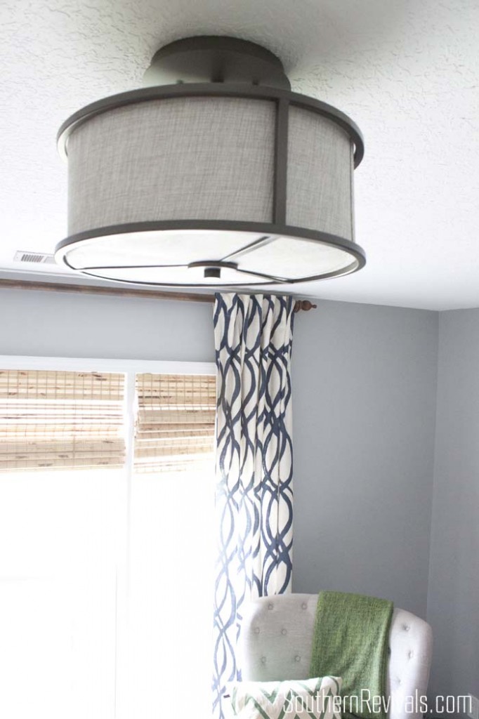 Finding the perfect light fixture for that sometimes small, often times awkward space - The Home Office #lightingideas #homeoffice #officemakeover SouthernRevivals.com