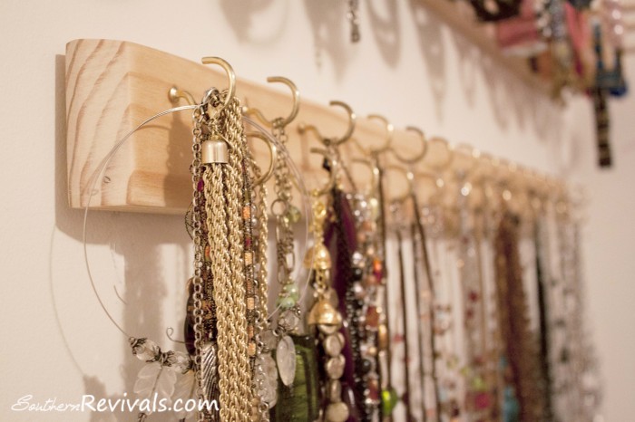 Cheap Chic Jewelry Organization