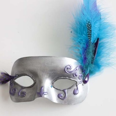DIY Halloween Masquerade Mask
