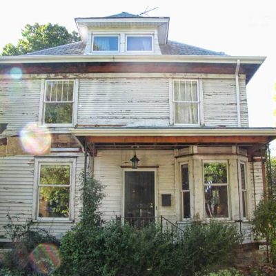 My Obsession with Old Houses