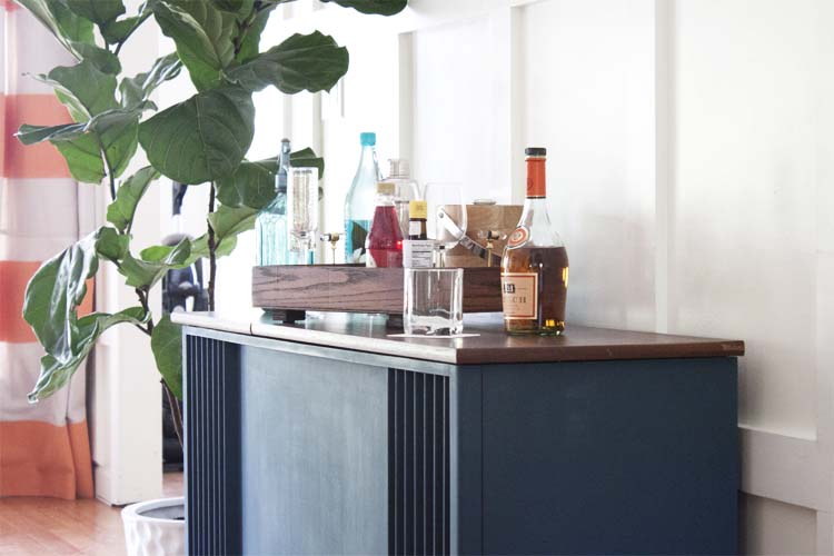 Stereo-Cabinet-Wet-Bar