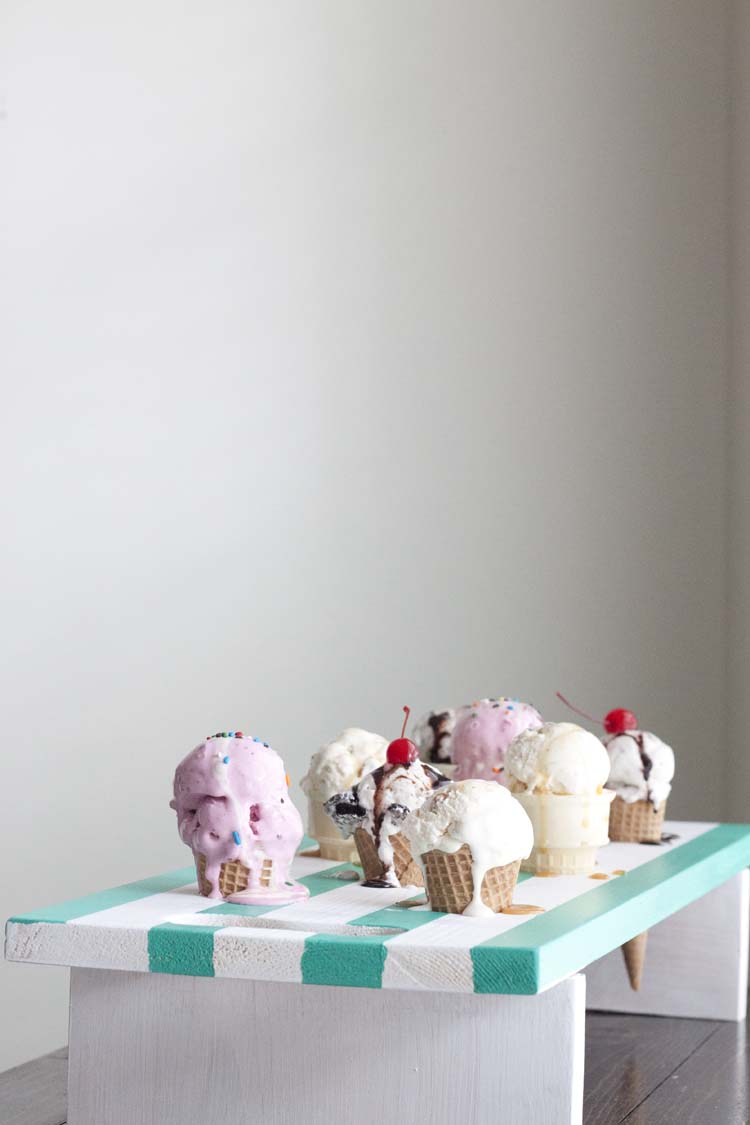 DIY Ice Cream Cone Serving Tray