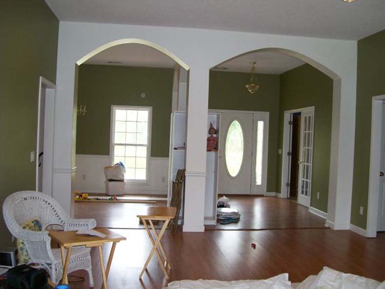 Farmhouse-style Foyer Entryway Makeover