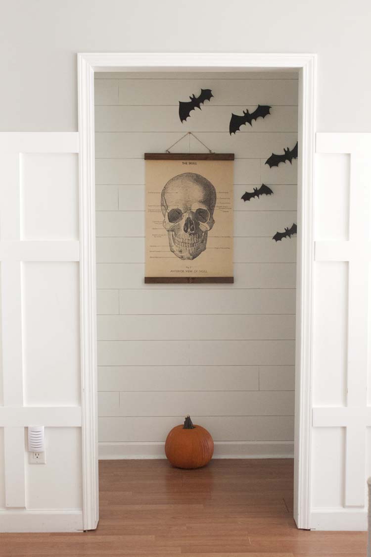 Modern Farmhouse Halloween Home Tour