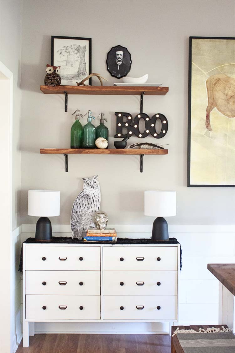 Modern Farmhouse Halloween Home Tour