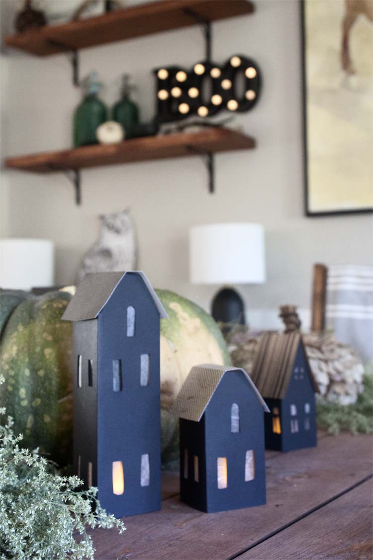 Modern Farmhouse Halloween Home Tour