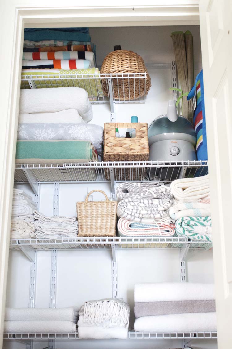 DIY Linen Closet Makeover