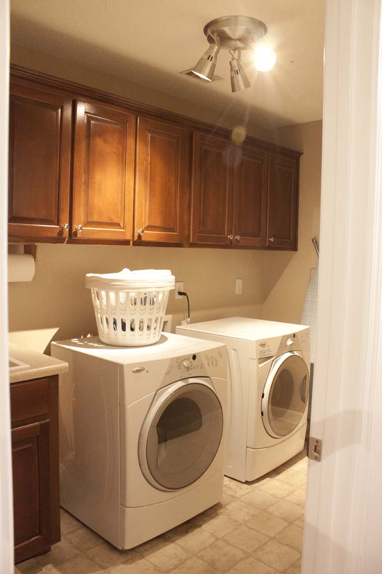 Modern Farmhouse Laundry Room Makeover | The Plan