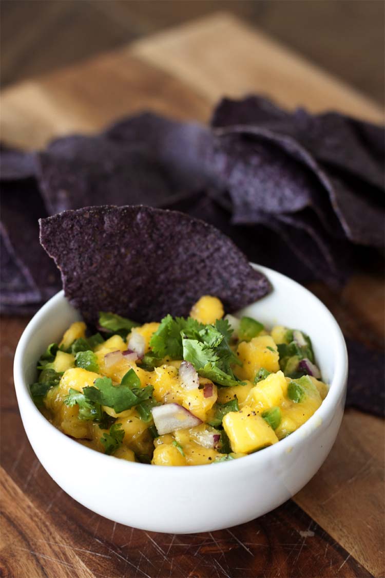 Sriracha Shrimp Wraps with Mango Salsa