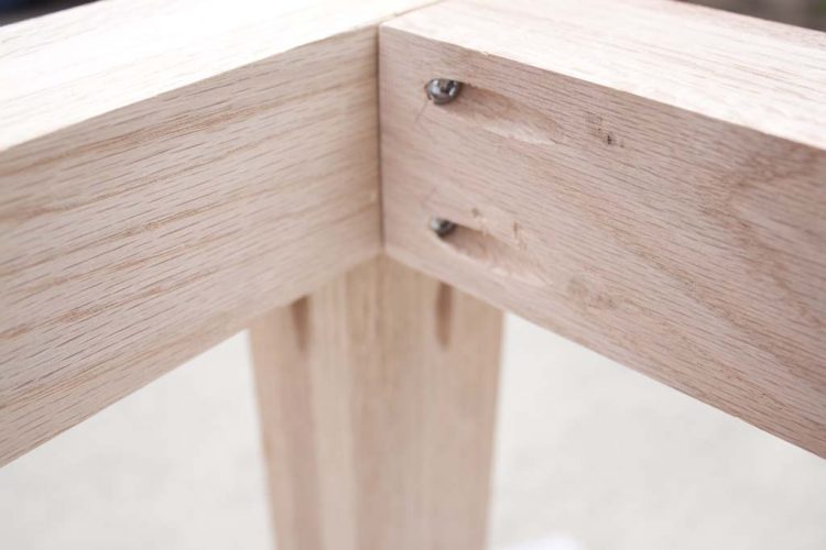 How-to Build a DIY Outdoor Bench