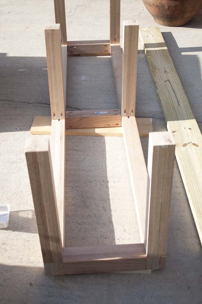 How-to Build a DIY Outdoor Bench