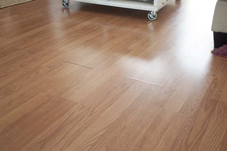 moisture damage laminate flooring