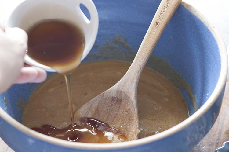 Adding syrup to cookie dough