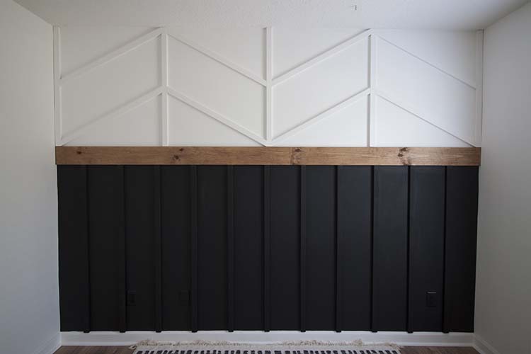 Diy Accent Wall Board And Batten Herrinbone Wainscotting