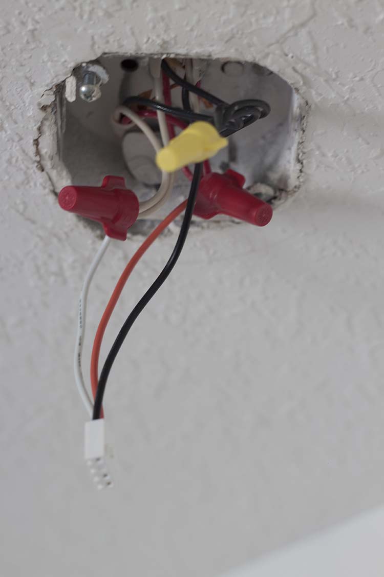 Wiring for smoke detector