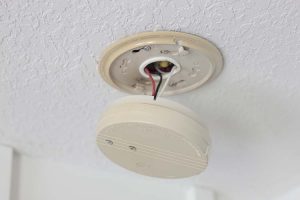 What to Know When Updating Old Smoke Detectors to Smart Alarms